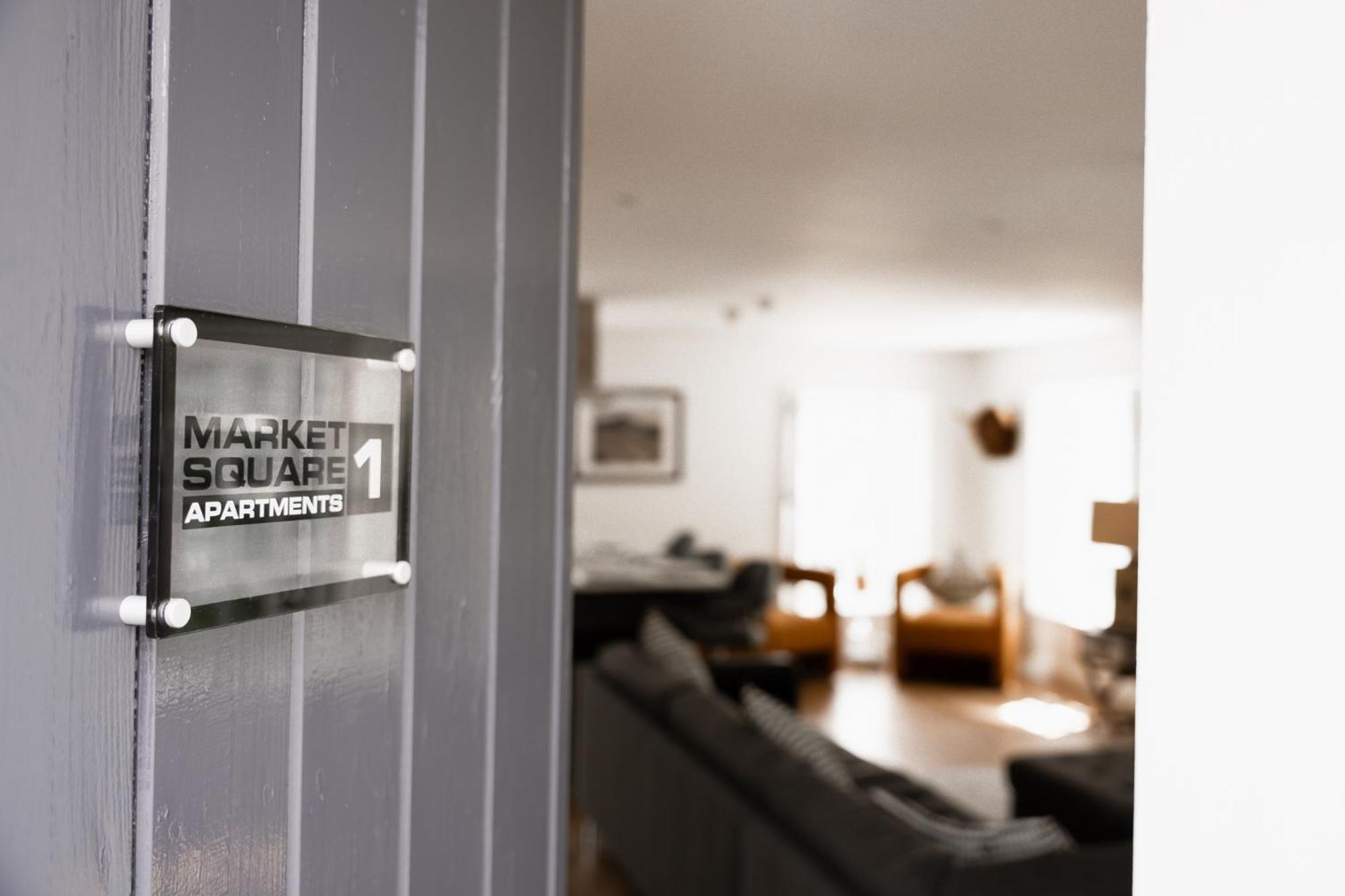 Market Square Apartments Bushmills Buitenkant foto